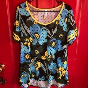 LulaRoe Classic Tee